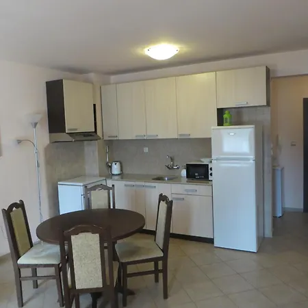 Apartment Pomorie Apartment
